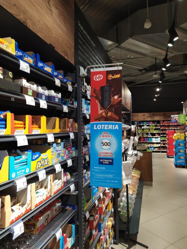 uchwyt wysiegnik magnetyczny do ramek plakatowych